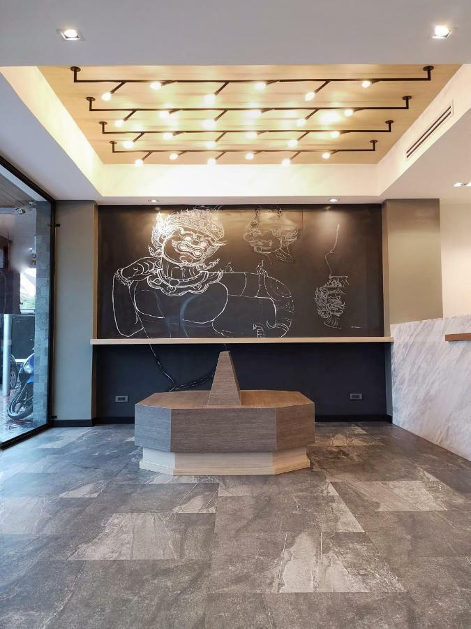 Yakthai Poshtel Bangkok Exterior photo